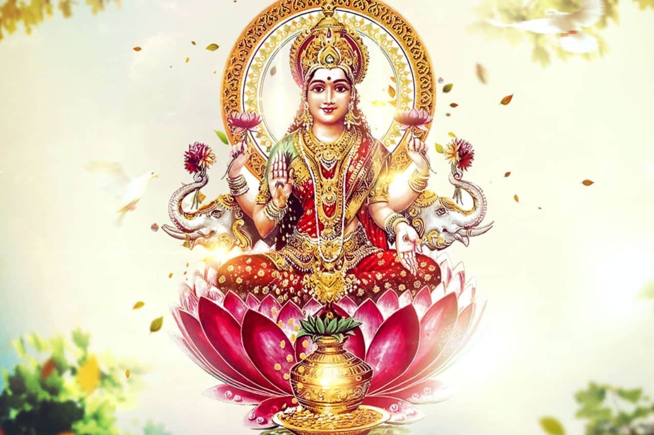 11 Goddess Lakshmi Mantras for Prosperity and Wealth