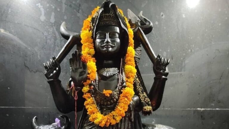 Rishi Atri - One of The Mind-born Son of Lord Brahma